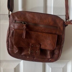 Bueno Tan Fabric Interior